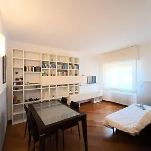 almacasa-a-modern-homeholiday.hotelitalianriviera.com/